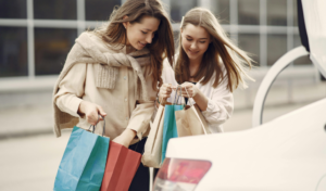 5 Bag Trends for Those Who Like to Buck the Trend